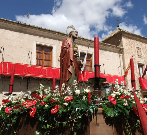 Las flores en las procesiones de Semana Santa