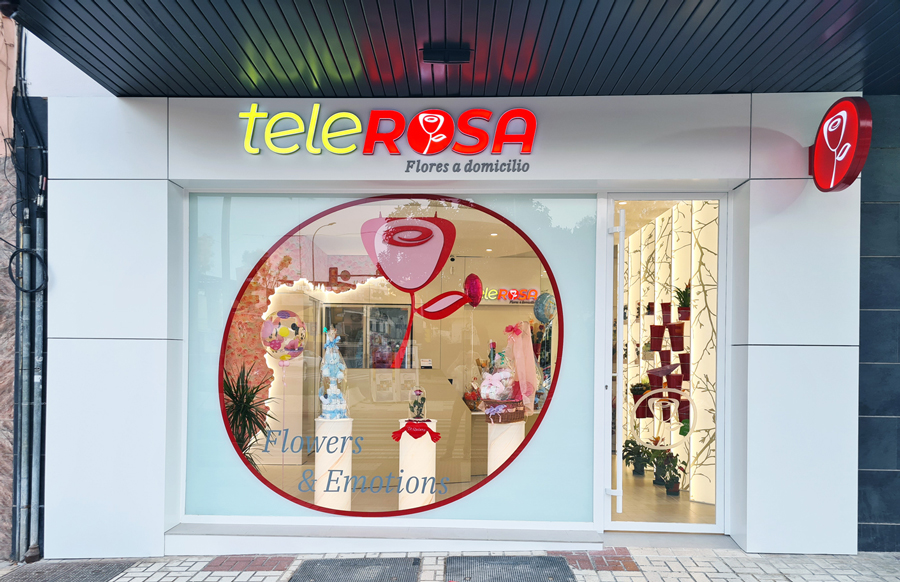 Visita virtual a la franquicia teleROSA Málaga Materno